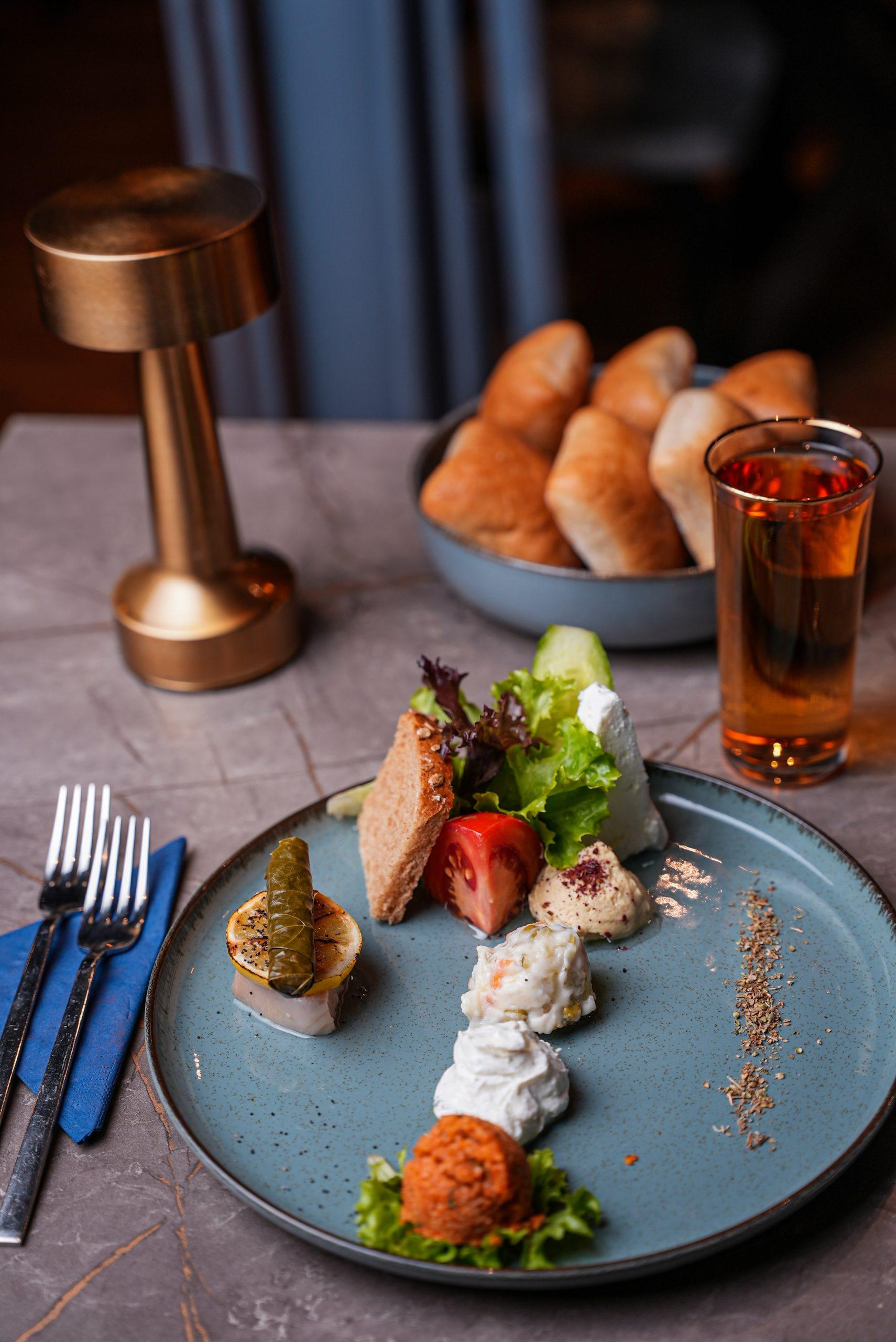 Vegetarian Menu & Alcoholic Drinks - Image 2