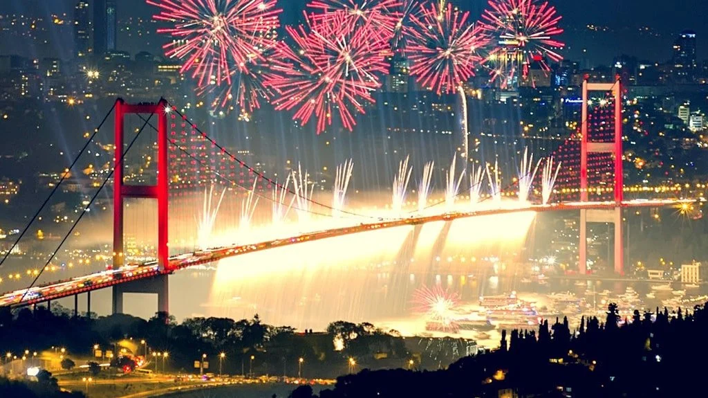 bosphorus dinner cruise new year