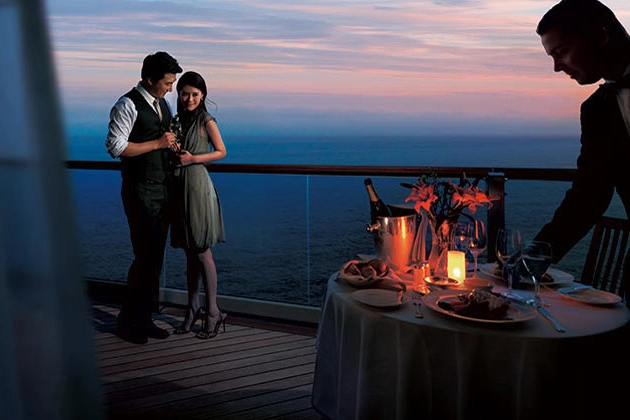 bosphorus dinner cruise romantic date | Bosporus Cruise